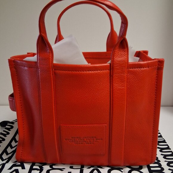 Marc Jacobs The Medium Tote Bag Red Leather - Picture 4 of 10